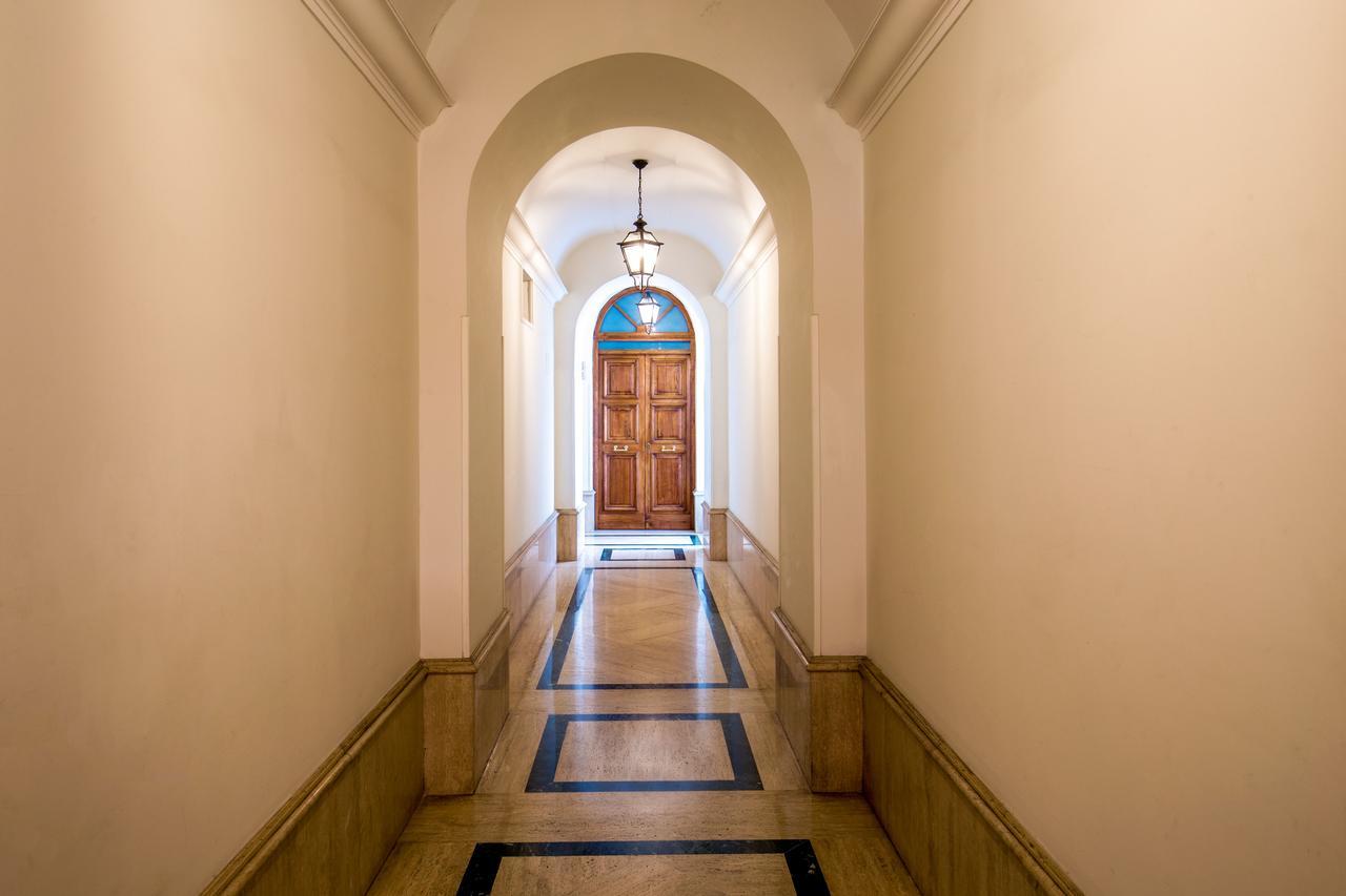 Borgo Pio Charme Apartment โรม ภายนอก รูปภาพ